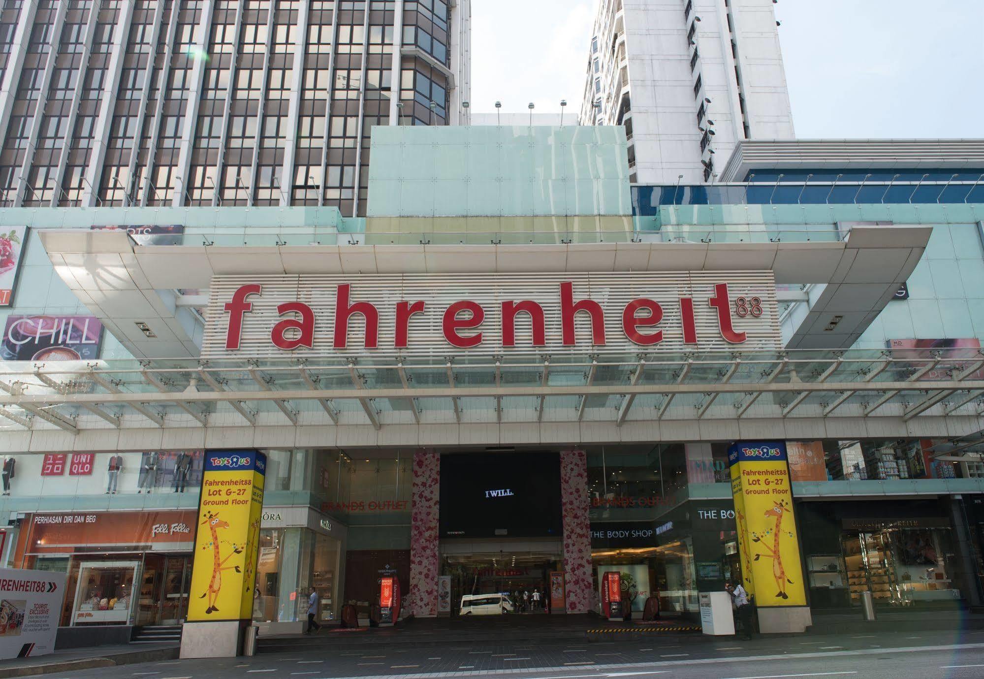 武吉免登华侨城套房公寓式酒店 吉隆坡 外观 照片